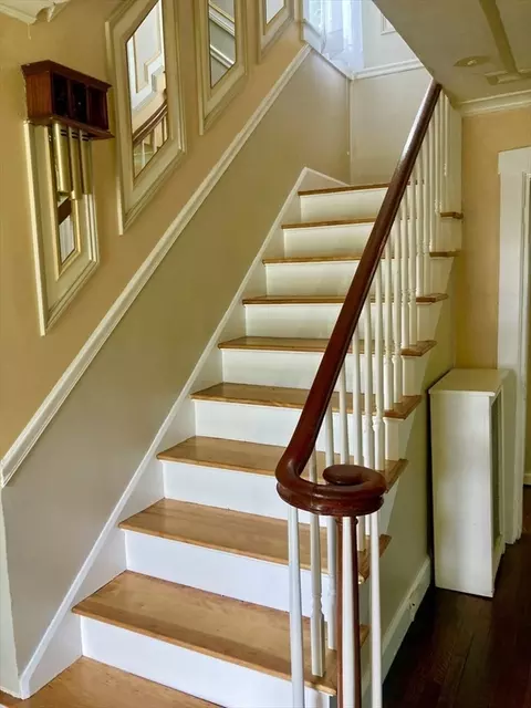 19 Eton St, Springfield, MA 01108 photo 13