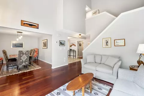6 Flying Cloud Ln #6, Salem, MA 01970