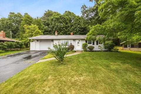 170 Kathleen Rd, Brockton, MA 02302