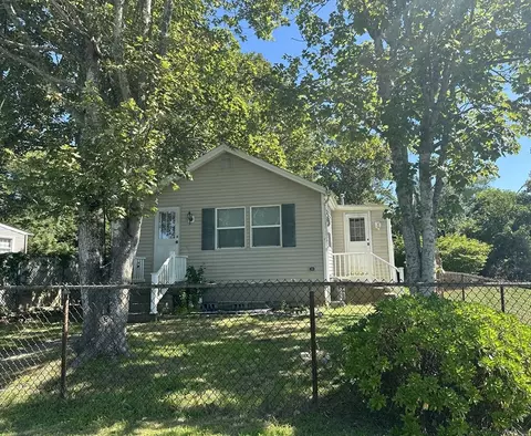 41 Point St, Fairhaven, MA 02719