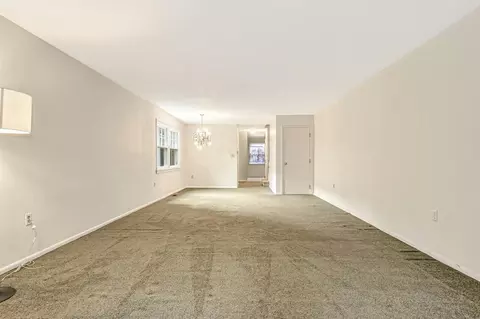 7 Kent Sq, Brookline, MA 02446 photo 7