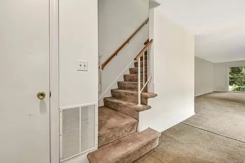 7 Kent Sq, Brookline, MA 02446 photo 5