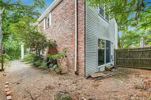 7 Kent Sq, Brookline, MA 02446 photo 25