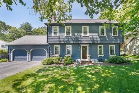 22 Partridge Cir, Taunton, MA 02780