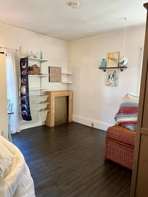 Bedroom - 216 Springvale Ave, Everett, MA 02149 photo 3 of 3