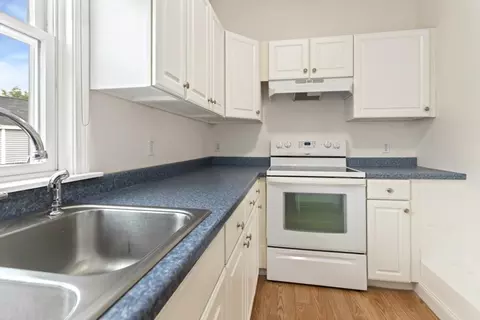 37 High St #2C, Danvers, MA 01923 photo 10