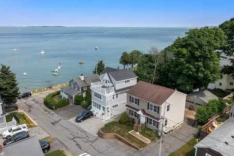 55 Cole St, Kingston, MA 02364