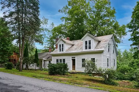 32 Charlemont Rd, Charlemont, MA 01339