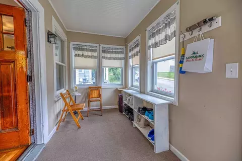 178 Mt Pleasant St, Fall River, MA 02720 photo 3