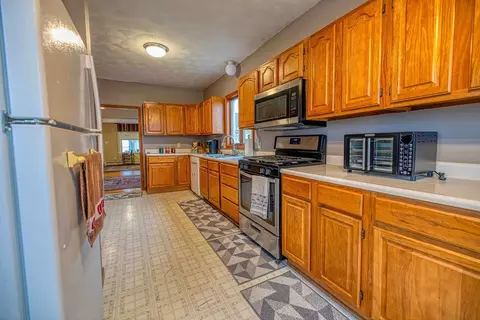 178 Mt Pleasant St, Fall River, MA 02720 photo 11