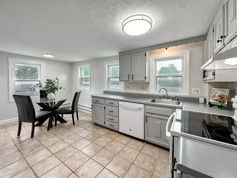 295 Central St #295, Acton, MA 01720 photo 5