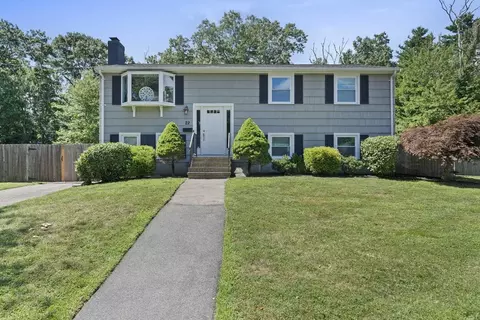 22 Ballum Rd, Avon, MA 02322