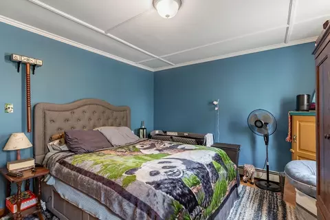 Bedroom - 5 Oak St, Gloucester, MA 01930 photo 7 of 7