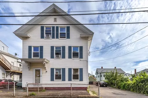 Exterior - 5 Oak St, Gloucester, MA 01930 photo 3 of 6