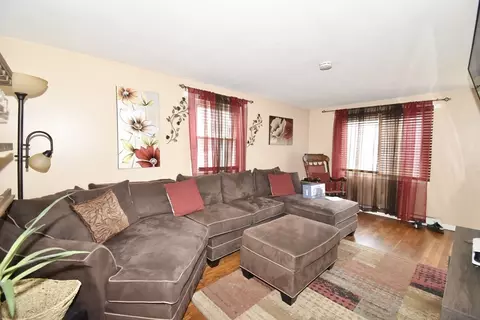 Living - 57-66 E Bay Path Ter, Springfield, MA 01109 photo 1 of 4