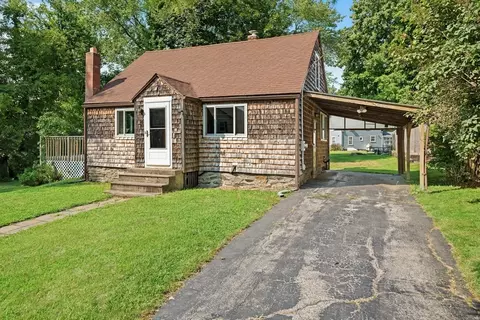 11 Highland Ave, Millbury, MA 01527