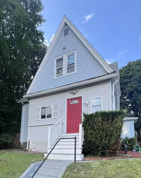 7 Gloucester Rd, Worcester, MA 01607 photo 2