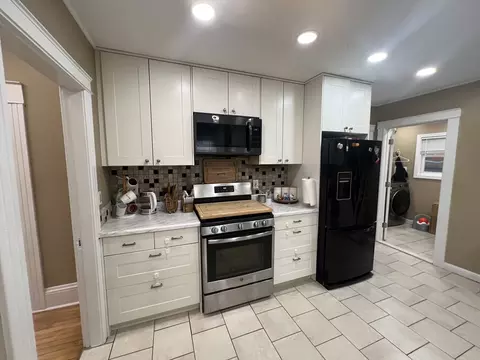 7 Gloucester Rd, Worcester, MA 01607 photo 5