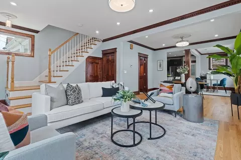78 Harborview, Boston, MA 02125