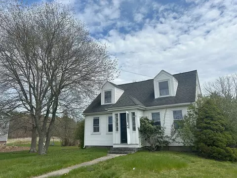 67 Bedford St, Whitman, MA 02382