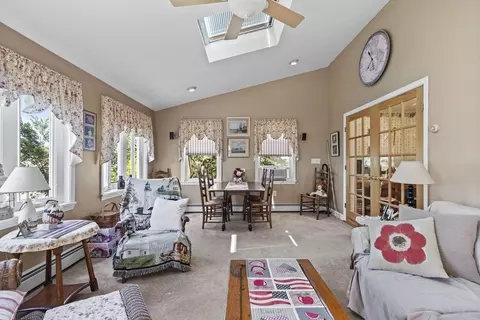 187 Nichols St, Everett, MA 02149 photo 8