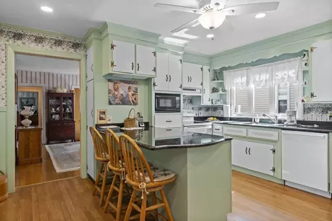 187 Nichols St, Everett, MA 02149 photo 19
