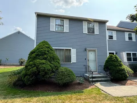 1 Franklin Sq #H, Randolph, MA 02368