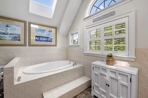 9 Gallison Ave, Marblehead, MA 01945 photo 22