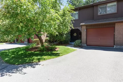 26 Arbor Ct #26, Peabody, MA 01960