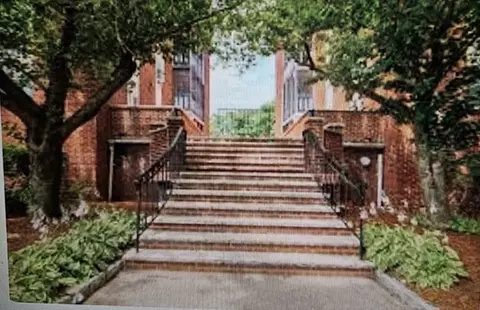 31 Lodgen Ct #3D, Malden, MA 02148