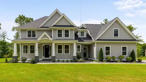 66 Perry Rd, Boylston, MA 01505