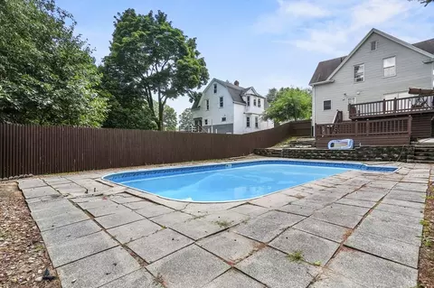 Exterior - 8 Royal Rd, Worcester, MA 01603 photo 10 of 11