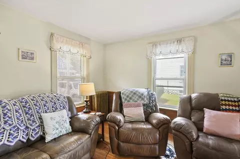 Living - 8 Royal Rd, Worcester, MA 01603 photo 1 of 2