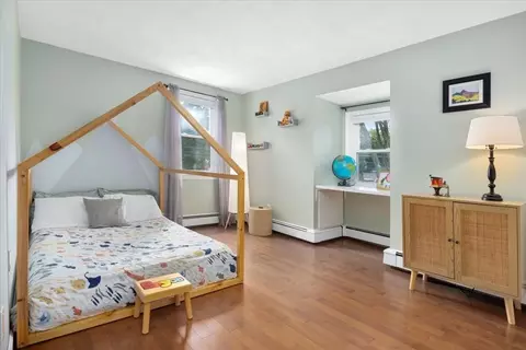 Bedroom - 246 Stone St, Walpole, MA 02081 photo 4 of 5