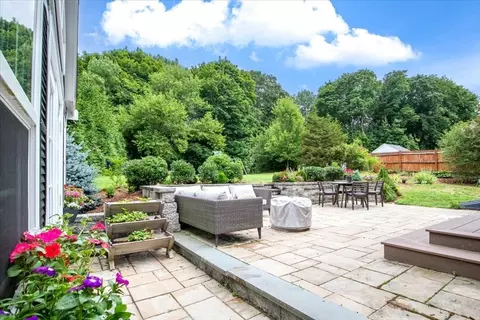 Exterior - 246 Stone St, Walpole, MA 02081 photo 7 of 9