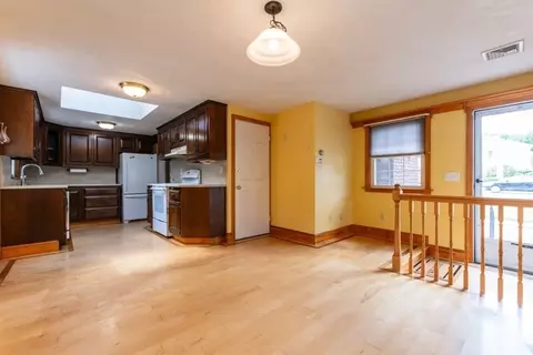 249 Main St, Walpole, MA 02081 photo 9