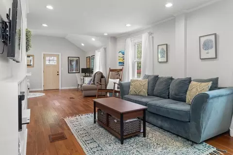 38 Elm St, Georgetown, MA 01833 photo 17