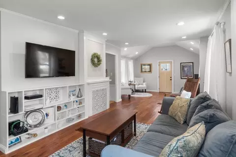 38 Elm St, Georgetown, MA 01833 photo 16
