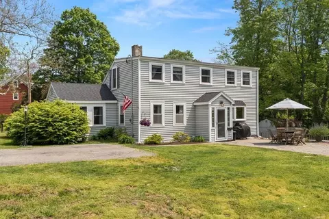 38 Elm St, Georgetown, MA 01833 photo 27