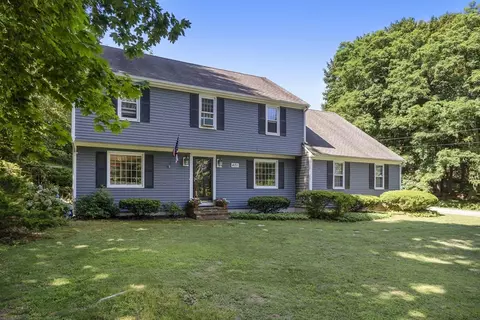 401 Sandwich St, Plymouth, MA 02360