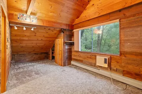 Bedroom - 17 E Bare Hill Rd, Harvard, MA 01451 photo 5 of 5