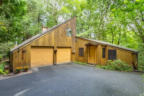 17 E Bare Hill Rd, Harvard, MA 01451