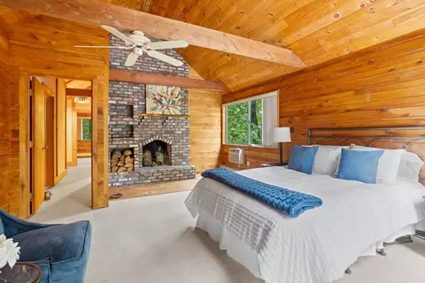 Bedroom - 17 E Bare Hill Rd, Harvard, MA 01451 photo 3 of 5