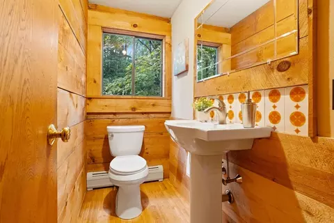 Bath - 17 E Bare Hill Rd, Harvard, MA 01451 photo 1 of 4