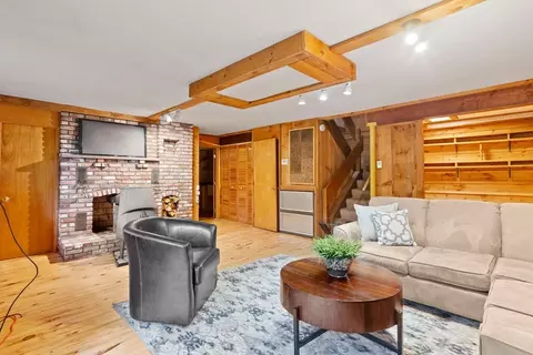 Living - 17 E Bare Hill Rd, Harvard, MA 01451 photo 4 of 4