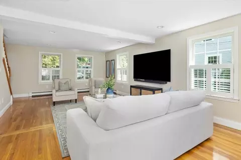 7 Fairview St, Hingham, MA 02043 photo 14
