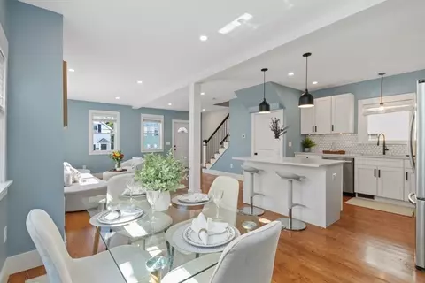 22 Harding Ter, Dedham, MA 02026