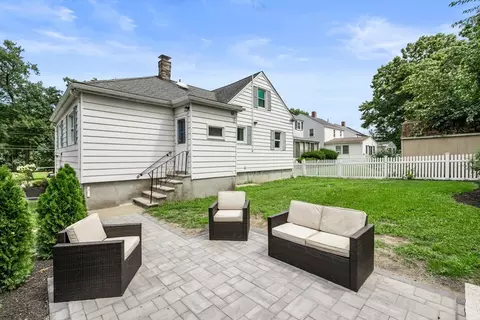 26 Riverside Dr, Dedham, MA 02026 photo 6