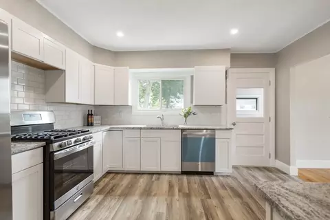 26 Riverside Dr, Dedham, MA 02026 photo 15