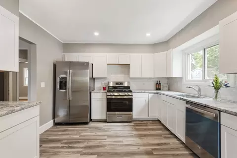 26 Riverside Dr, Dedham, MA 02026 photo 13
